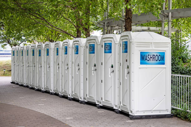 Best Portable toilet rental cost  in Trafalgar, IN